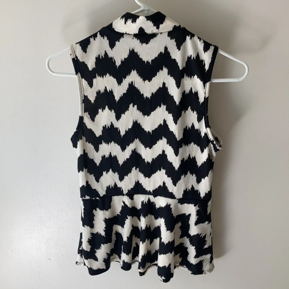 NWT Charlotte Russe Sz Large Y2K black and white zebra top chevron pattern shirt - Picture 4 of 4